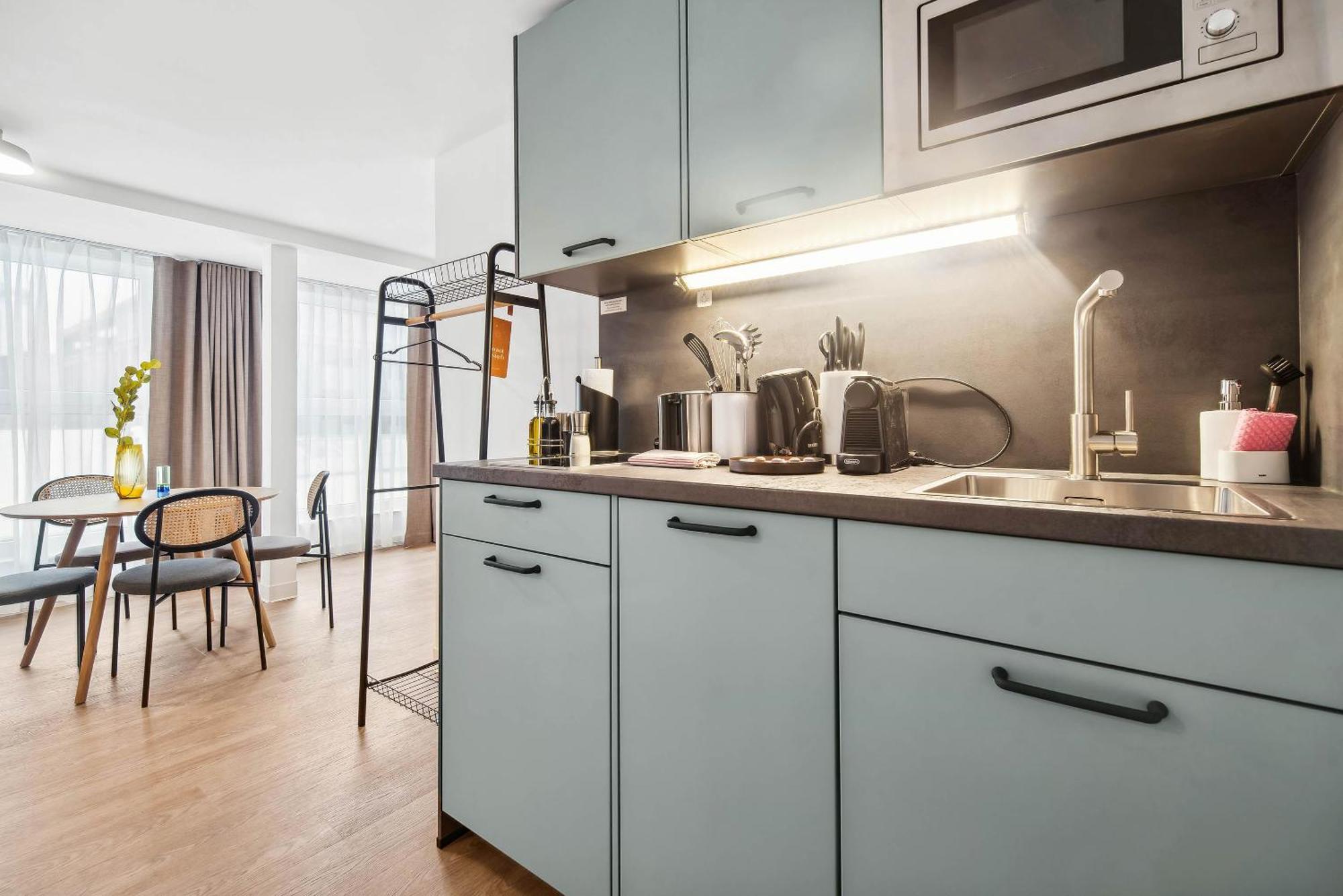 Limehome Kassel Wilhelmsstrasse Экстерьер фото